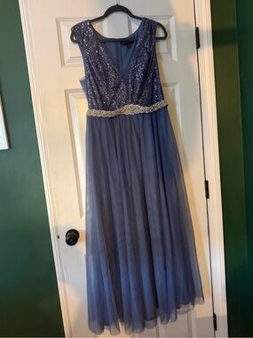 Ever Pretty Navy Sequin V-Neck Evening Gown